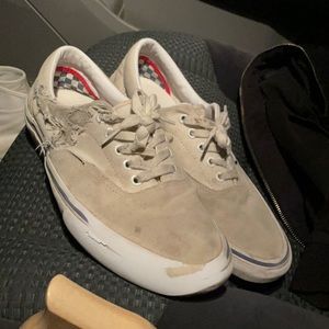 vans white pro skate era